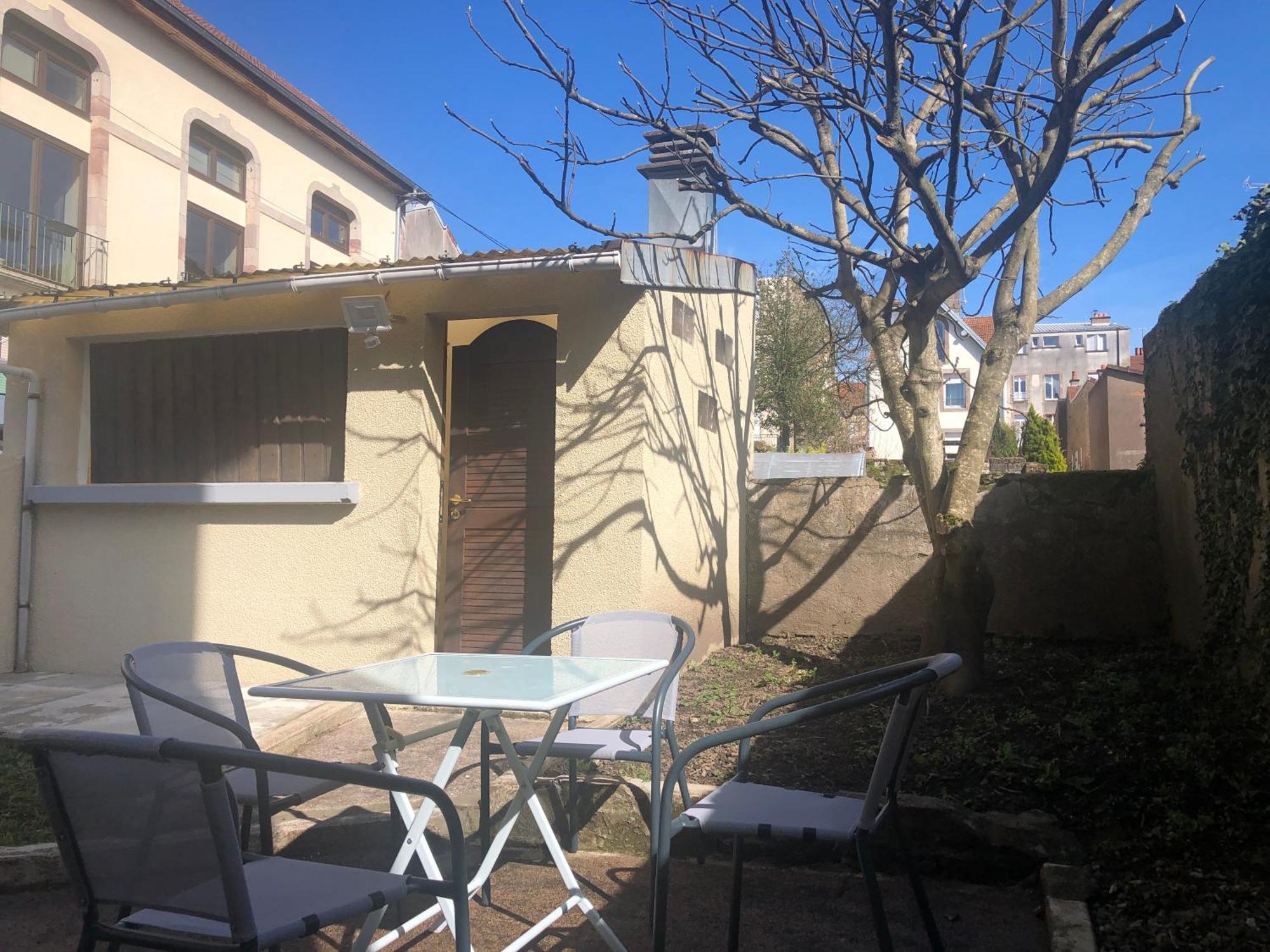 Meubles Deco Fab - Plancha Apartment Luxeuil-les-Bains Bagian luar foto